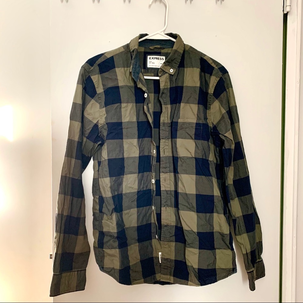 Men’s button up shirt